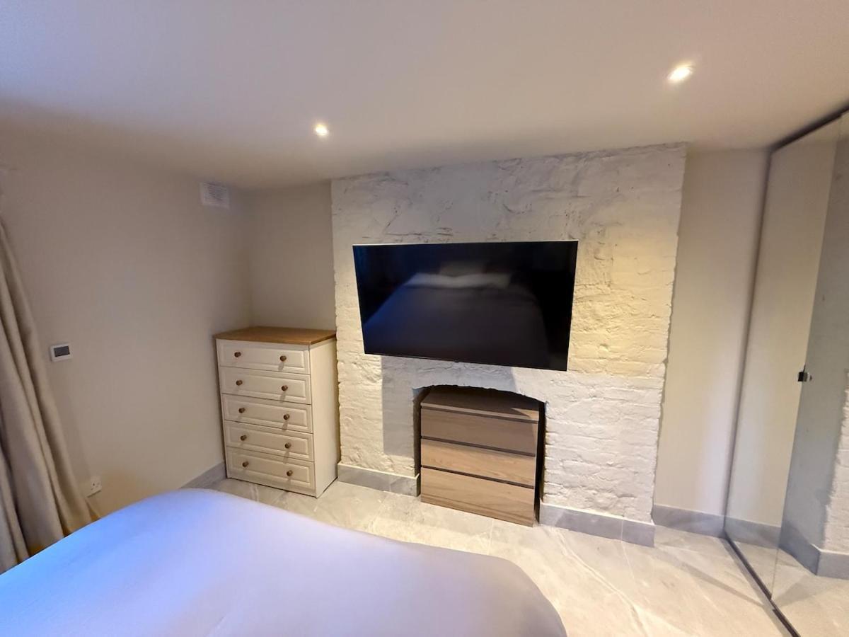 Dun Laoghaire Coastal Retreat & Hidden Getaway Dublín Exterior foto